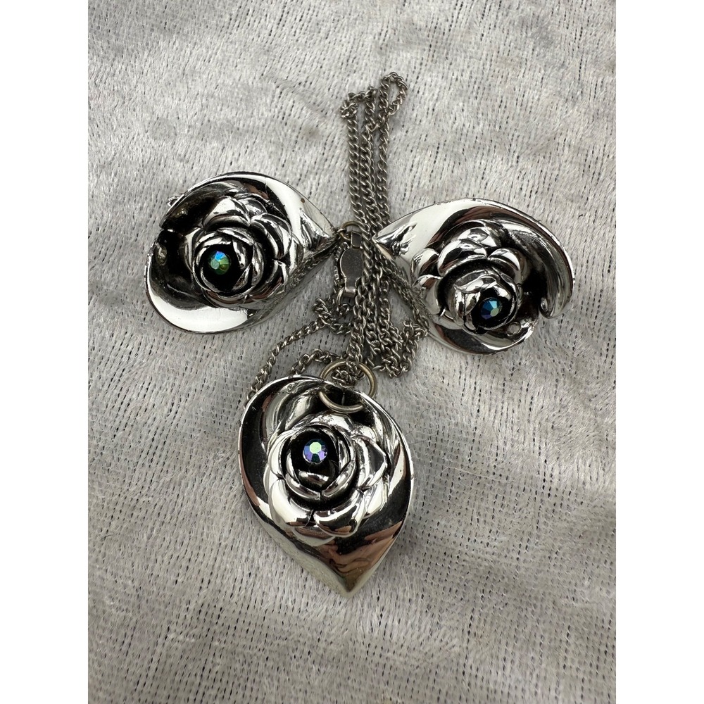 Vintage‎ Flower Necklace Clip On Earrings Set Silver Tone Rhinestone